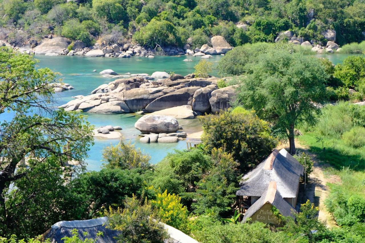 Mufasa Eco Lodge Monkey Bay Экстерьер фото