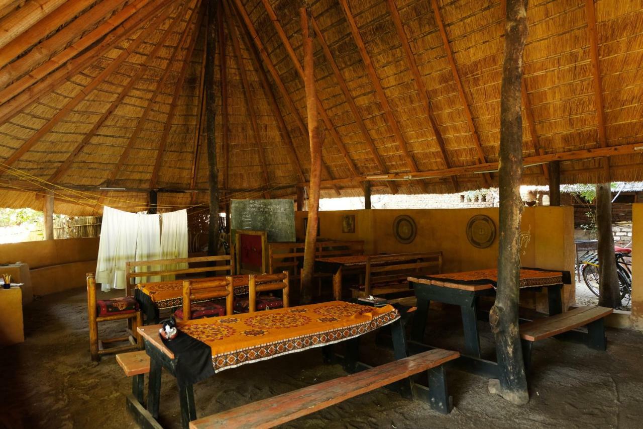Mufasa Eco Lodge Monkey Bay Экстерьер фото