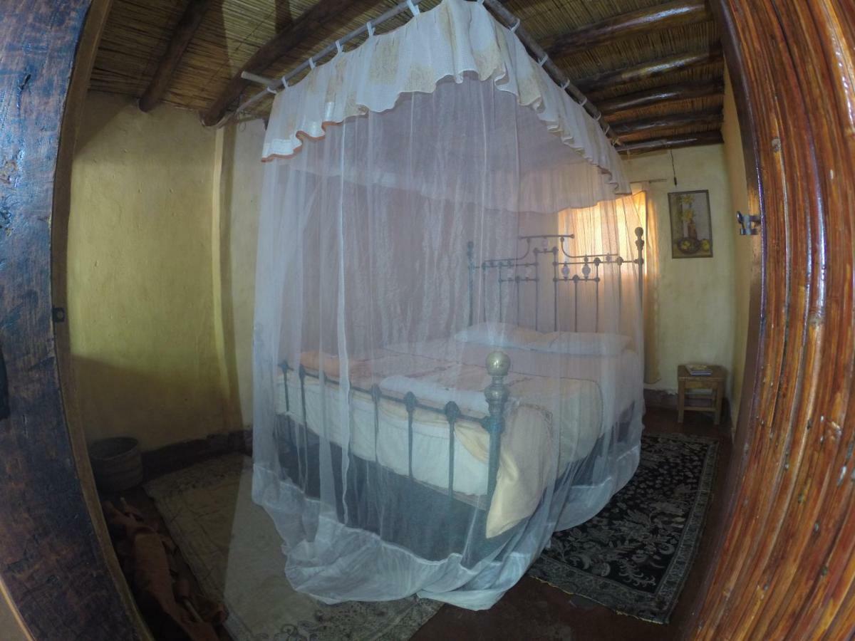 Mufasa Eco Lodge Monkey Bay Экстерьер фото