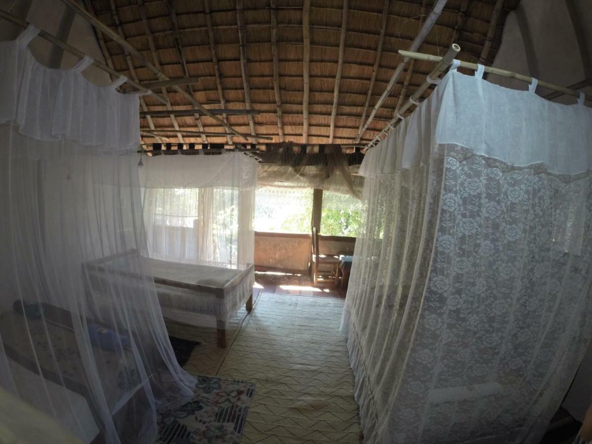 Mufasa Eco Lodge Monkey Bay Экстерьер фото